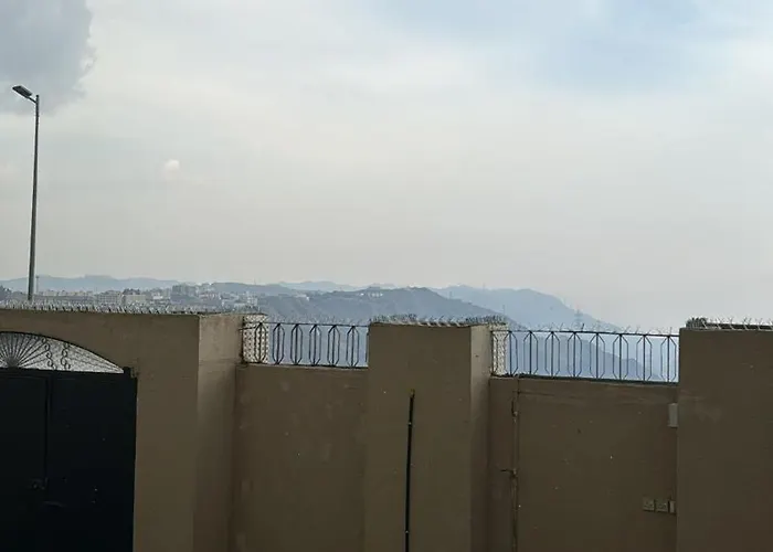فيلا ممشى الضباب